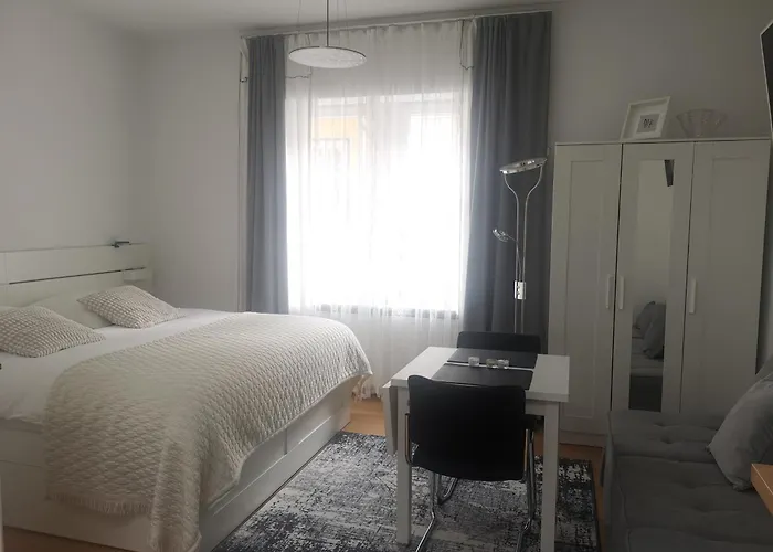 Stadtappartement Perle Am Main * מילטנברג